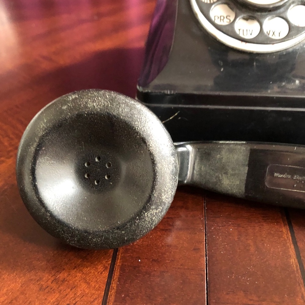 Retro Western Electric Co. Dial Rotary Telephone - Picture 8 of 9